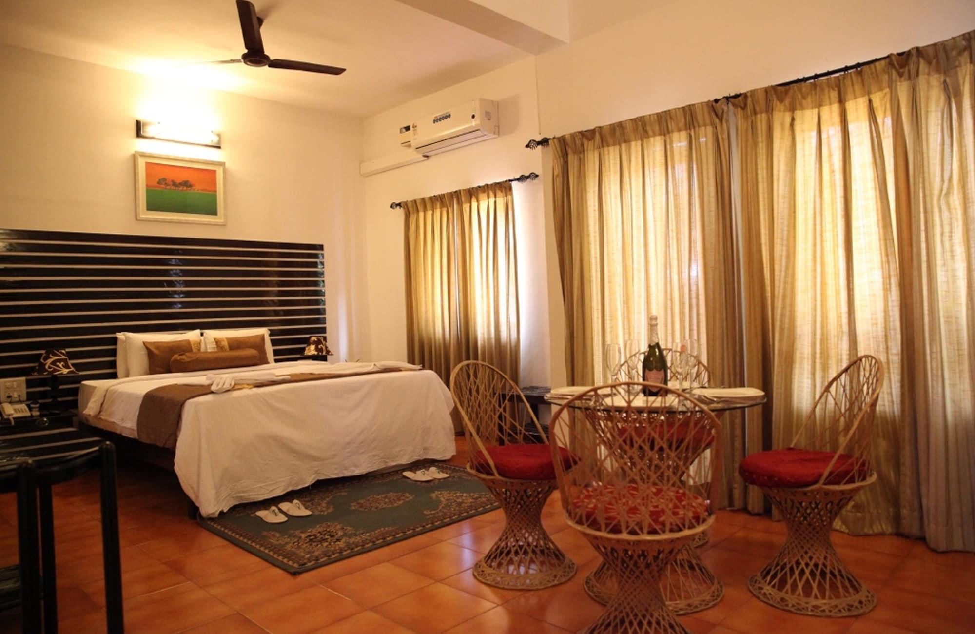 Toshali Goan Village Resort Кандолим Экстерьер фото