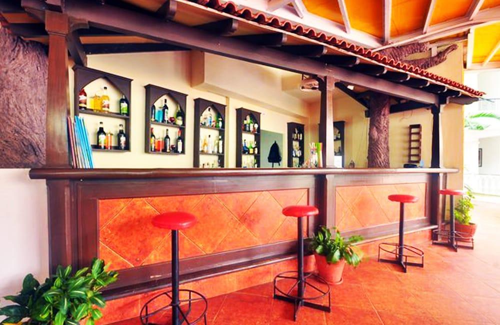 Toshali Goan Village Resort Кандолим Экстерьер фото